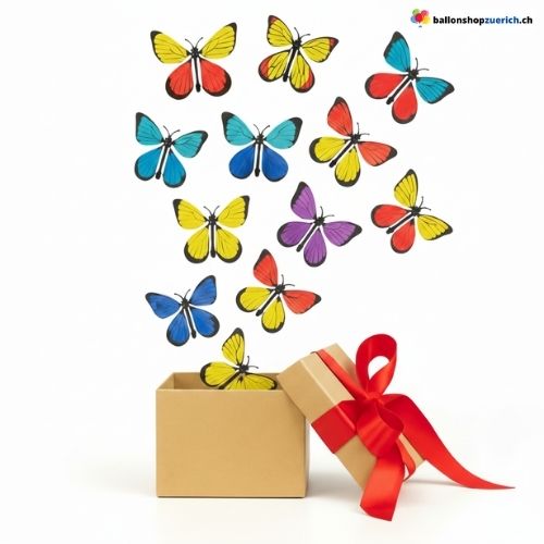 fliegende schmetterling